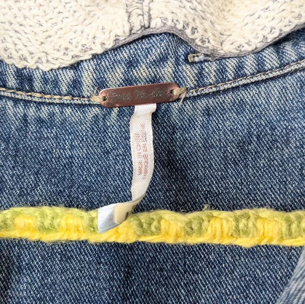 Free People Knit Sleeve Cropped Scouter Rumors Denim Hoodie Jacket - Picture 3 of 4